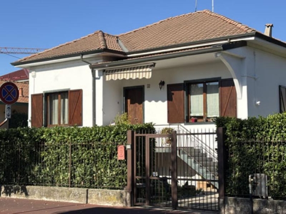 Luminosa villa singola Cernusco sul Naviglio